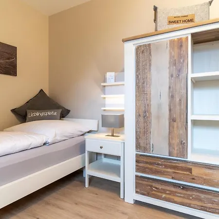 בית נופש Reetdachhaus Reetdachhus Ording Reetdachhaus Reetdachhus Ording סנט פטר-אורדינג